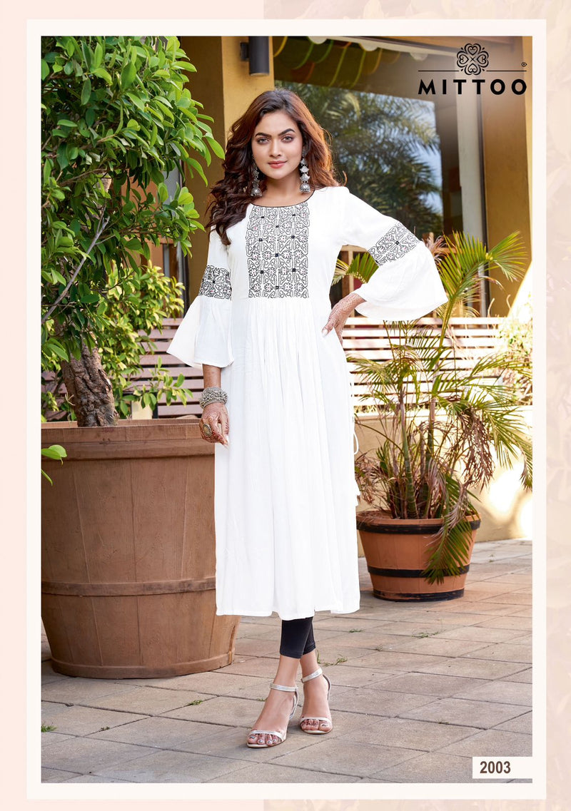 Silk India White Woman Readymade Designer Kurti in Bangalore at best price  by Golden Wear - Justdial